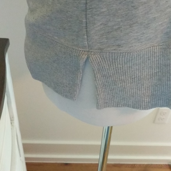 Last chance! Puma gray thin sweatshirt with scoop-neck - Picture 3 of 8